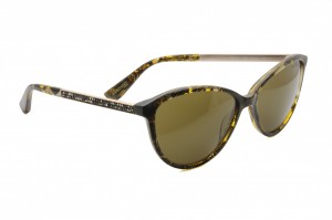 GUESS by Marciano