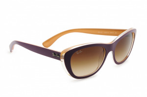 Ray-Ban